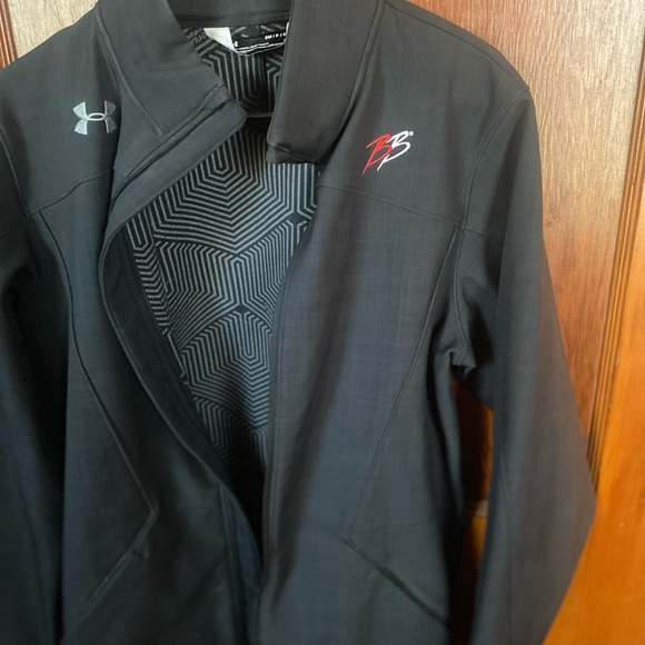 Under Armour - Picture 13 of 16